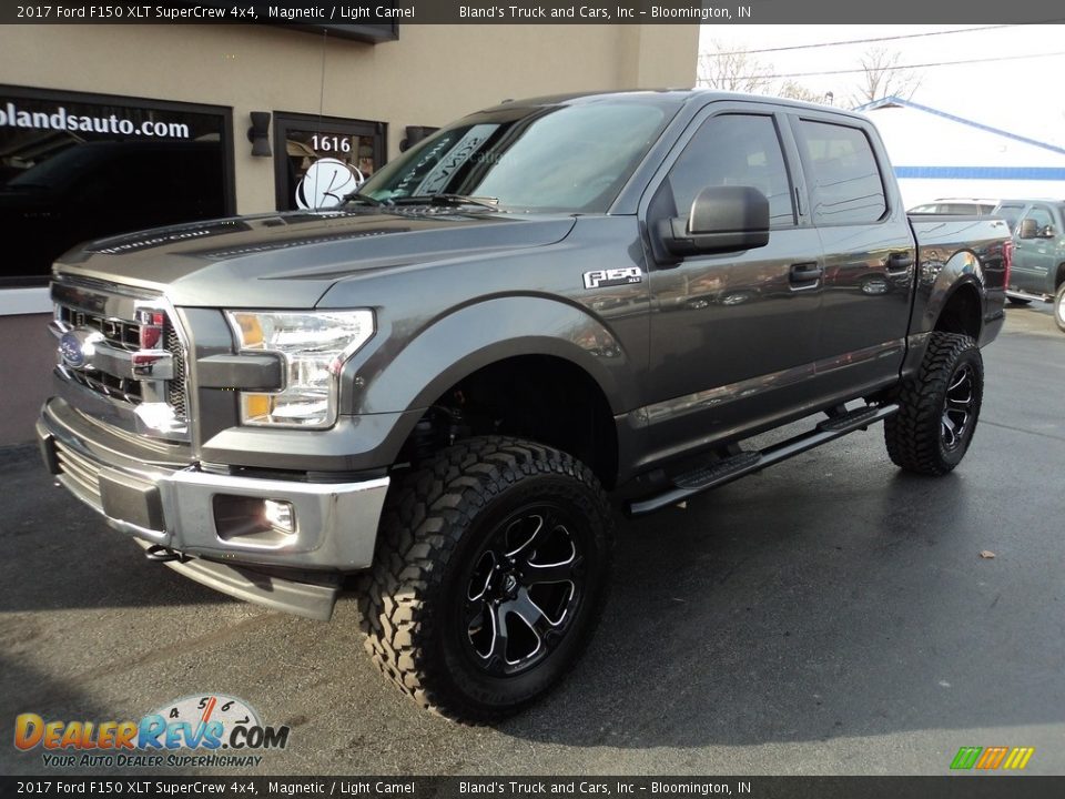 2017 Ford F150 XLT SuperCrew 4x4 Magnetic / Light Camel Photo #2