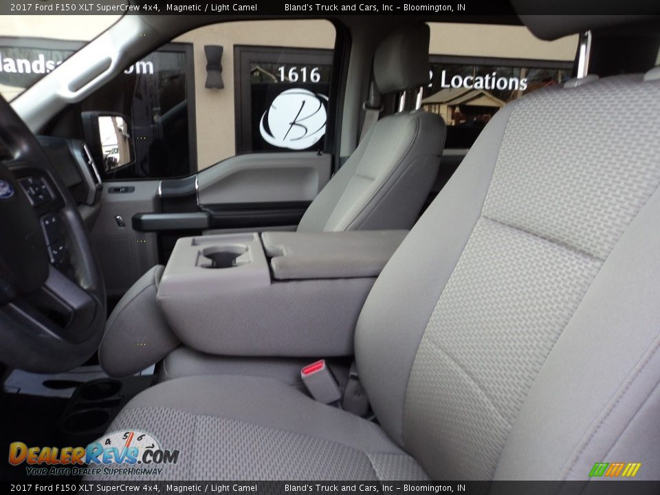 2017 Ford F150 XLT SuperCrew 4x4 Magnetic / Light Camel Photo #7