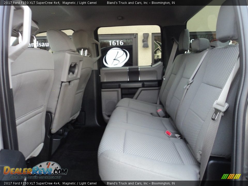 2017 Ford F150 XLT SuperCrew 4x4 Magnetic / Light Camel Photo #9