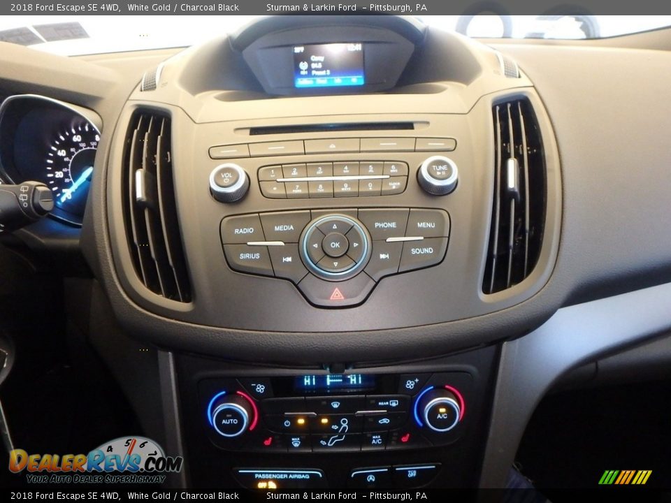 2018 Ford Escape SE 4WD White Gold / Charcoal Black Photo #12
