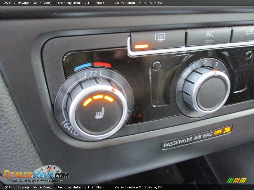 2010 Volkswagen Golf 4 Door United Gray Metallic / Titan Black Photo #16
