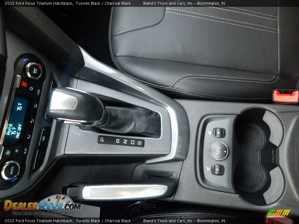 2013 Ford Focus Titanium Hatchback Tuxedo Black / Charcoal Black Photo #32