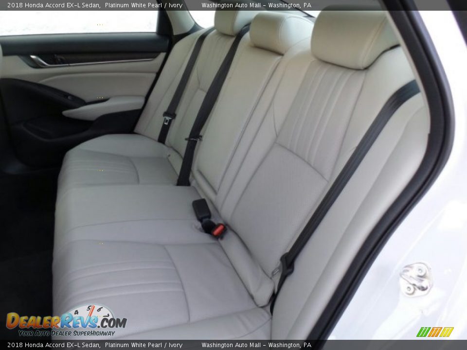 Rear Seat of 2018 Honda Accord EX-L Sedan Photo #10