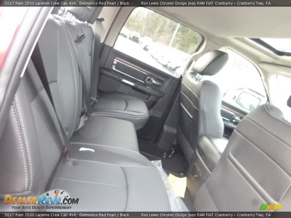 2017 Ram 1500 Laramie Crew Cab 4x4 Delmonico Red Pearl / Black Photo #13