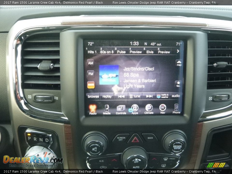 2017 Ram 1500 Laramie Crew Cab 4x4 Delmonico Red Pearl / Black Photo #17