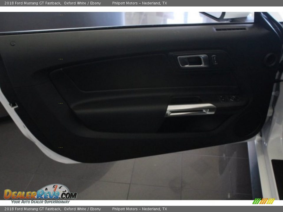 2018 Ford Mustang GT Fastback Oxford White / Ebony Photo #10