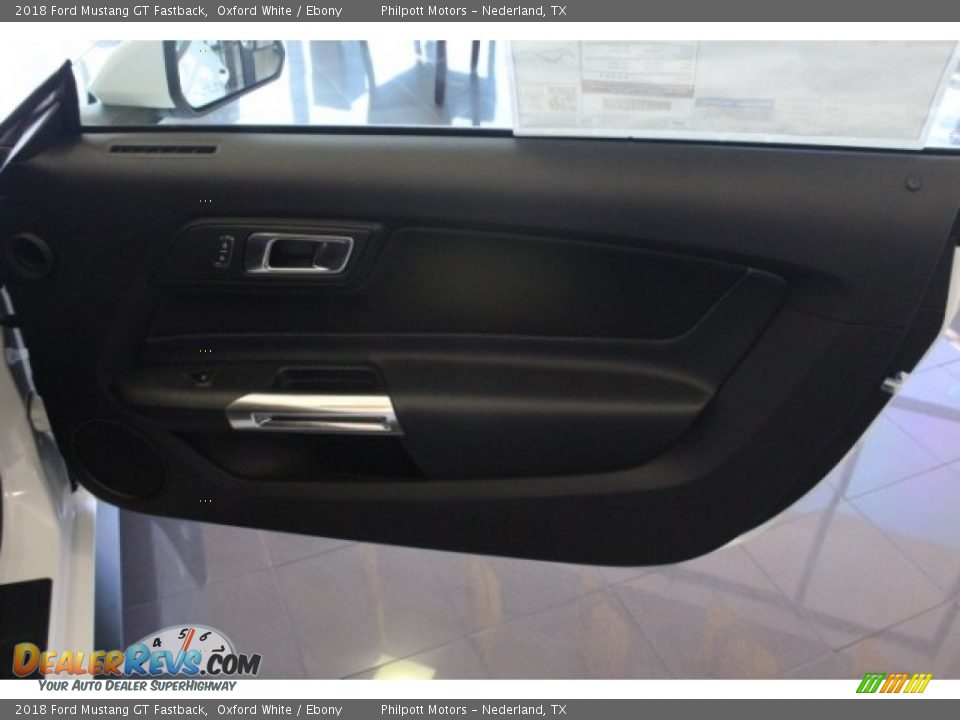 2018 Ford Mustang GT Fastback Oxford White / Ebony Photo #24