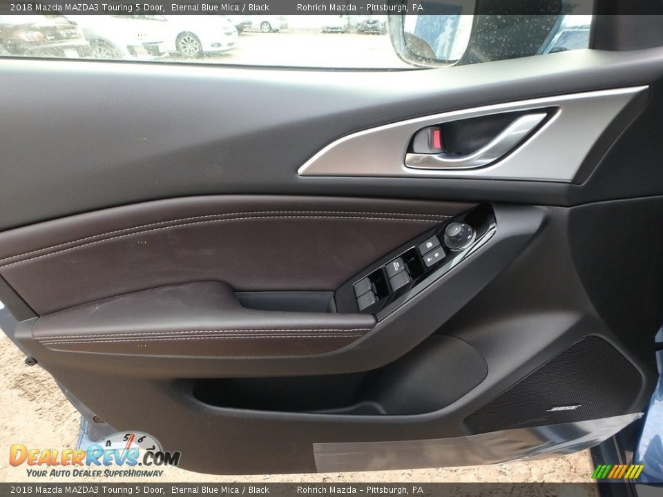 2018 Mazda MAZDA3 Touring 5 Door Eternal Blue Mica / Black Photo #10