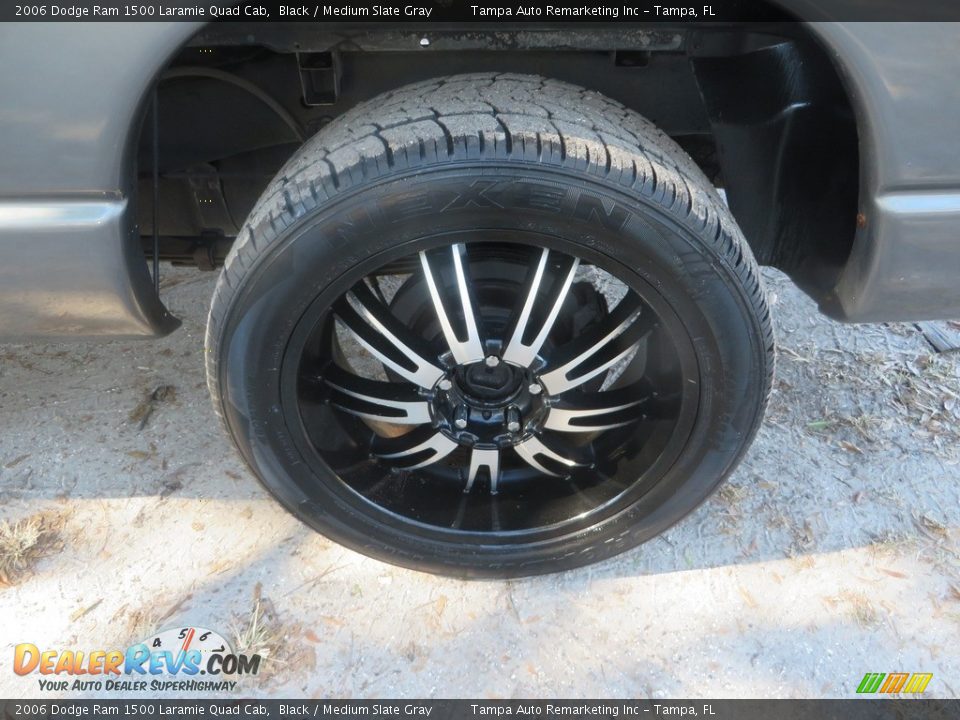 2006 Dodge Ram 1500 Laramie Quad Cab Black / Medium Slate Gray Photo #8