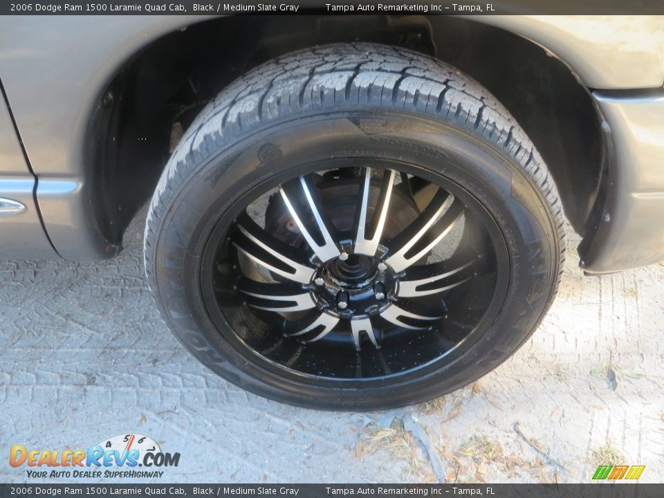 2006 Dodge Ram 1500 Laramie Quad Cab Black / Medium Slate Gray Photo #11