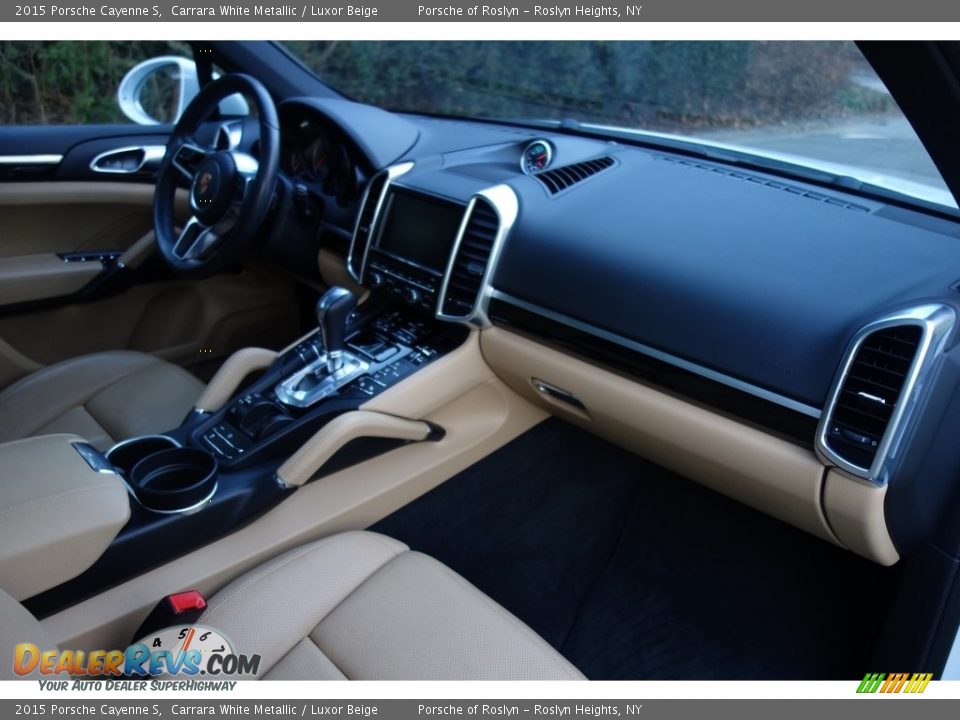 2015 Porsche Cayenne S Carrara White Metallic / Luxor Beige Photo #16