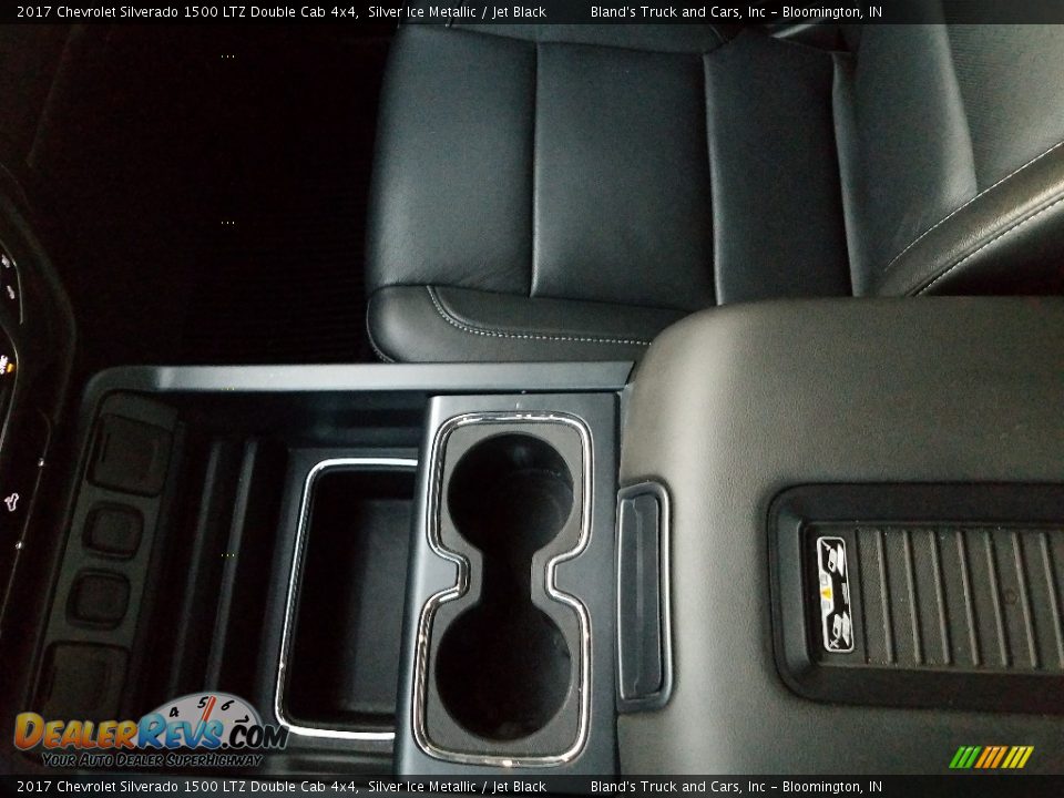 2017 Chevrolet Silverado 1500 LTZ Double Cab 4x4 Silver Ice Metallic / Jet Black Photo #29