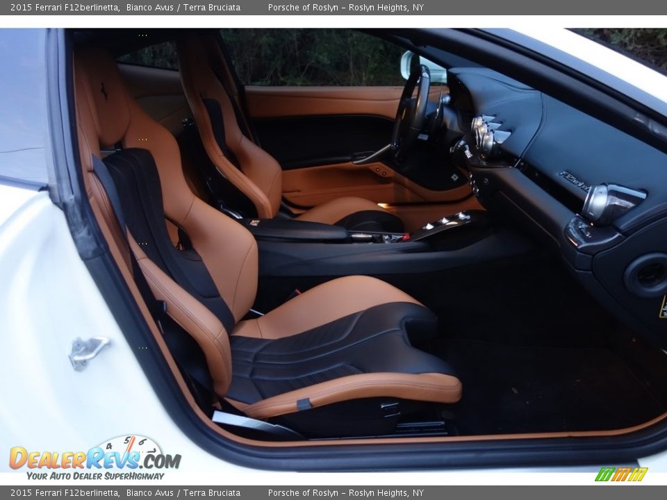 Front Seat of 2015 Ferrari F12berlinetta  Photo #15