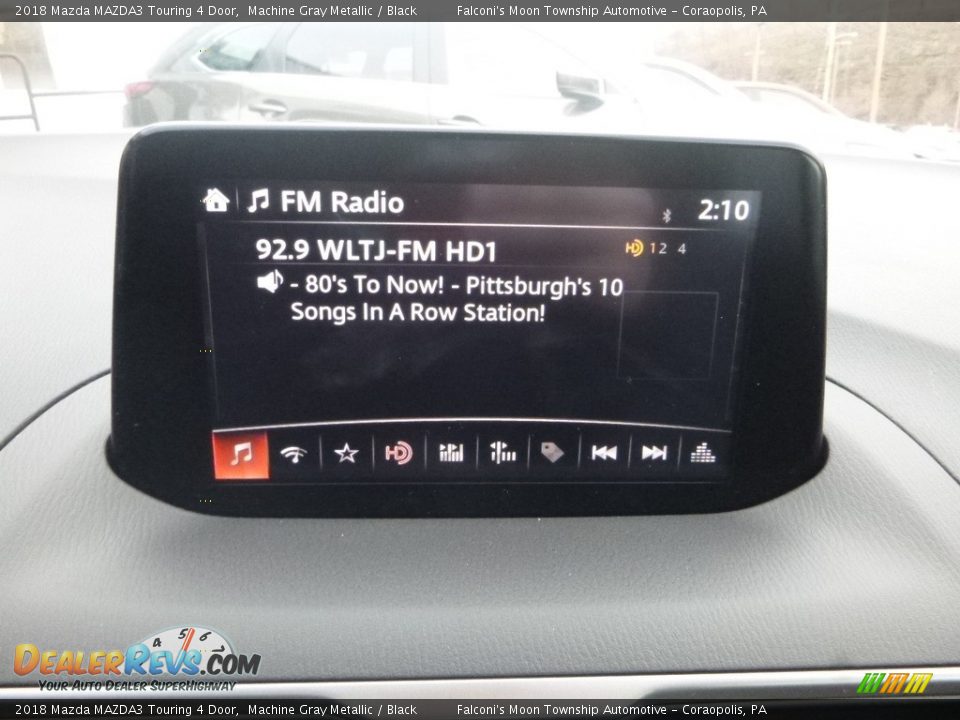 2018 Mazda MAZDA3 Touring 4 Door Machine Gray Metallic / Black Photo #13