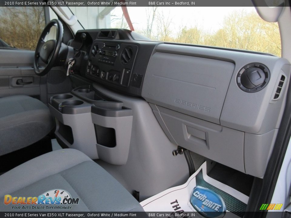 2010 Ford E Series Van E350 XLT Passenger Oxford White / Medium Flint Photo #26