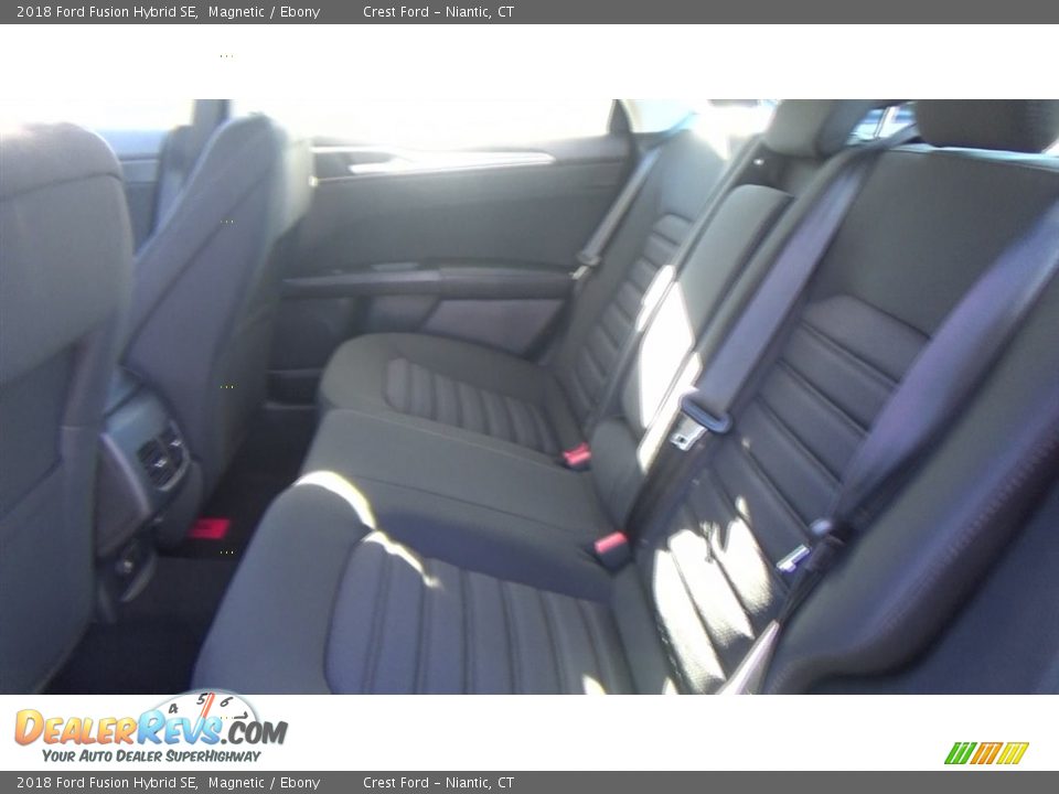 2018 Ford Fusion Hybrid SE Magnetic / Ebony Photo #17