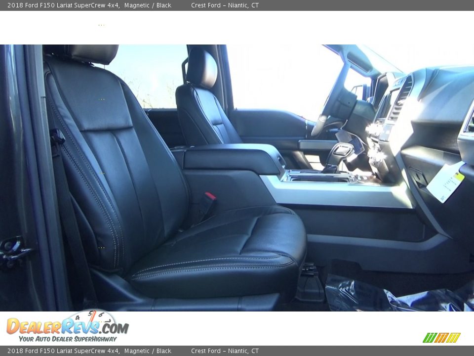 2018 Ford F150 Lariat SuperCrew 4x4 Magnetic / Black Photo #24