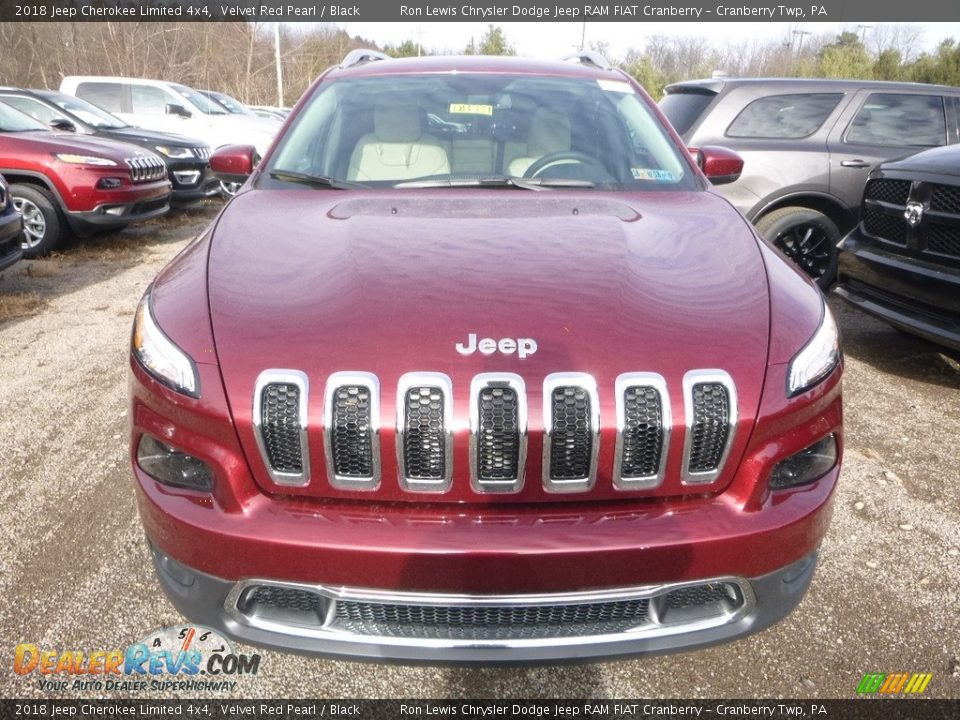 2018 Jeep Cherokee Limited 4x4 Velvet Red Pearl / Black Photo #7