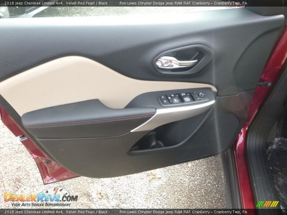 2018 Jeep Cherokee Limited 4x4 Velvet Red Pearl / Black Photo #13