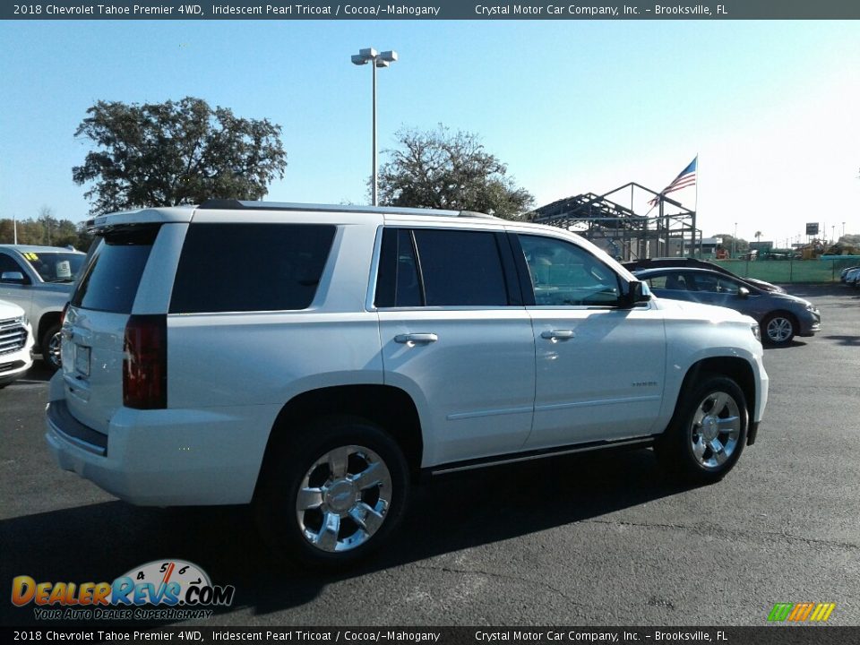 2018 Chevrolet Tahoe Premier 4WD Iridescent Pearl Tricoat / Cocoa/­Mahogany Photo #5