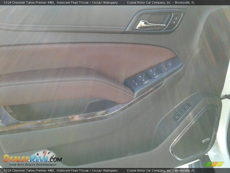2018 Chevrolet Tahoe Premier 4WD Iridescent Pearl Tricoat / Cocoa/­Mahogany Photo #18