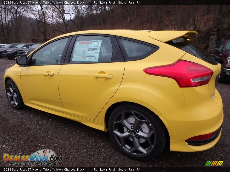 2018 Ford Focus ST Hatch Triple Yellow / Charcoal Black Photo #5