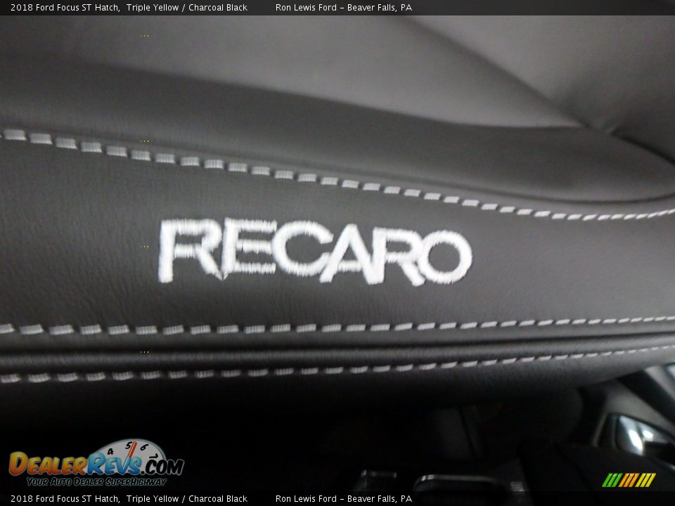 2018 Ford Focus ST Hatch Triple Yellow / Charcoal Black Photo #15