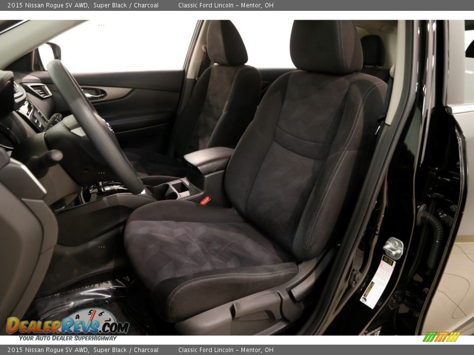2015 Nissan Rogue SV AWD Super Black / Charcoal Photo #6