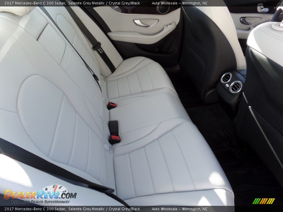 2017 Mercedes-Benz C 300 Sedan Selenite Grey Metallic / Crystal Grey/Black Photo #14