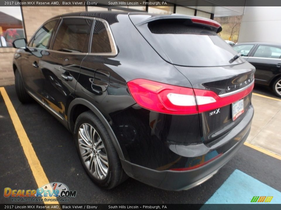 2017 Lincoln MKX Reserve AWD Black Velvet / Ebony Photo #2