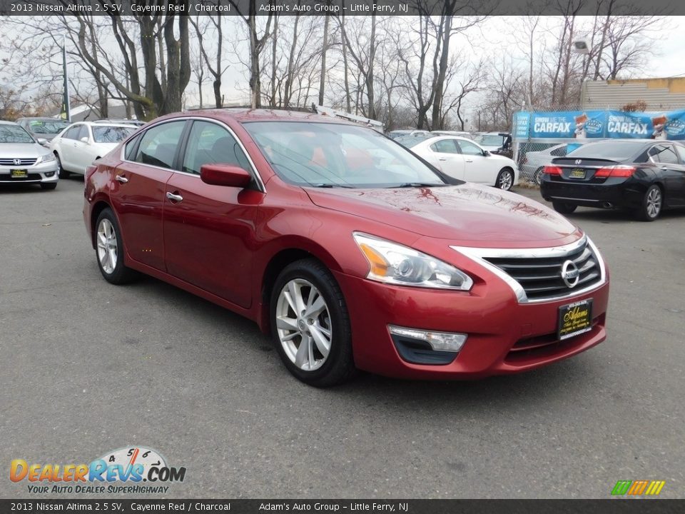 2013 Nissan Altima 2.5 SV Cayenne Red / Charcoal Photo #1
