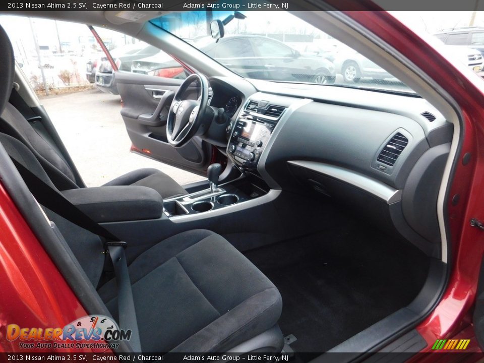2013 Nissan Altima 2.5 SV Cayenne Red / Charcoal Photo #18