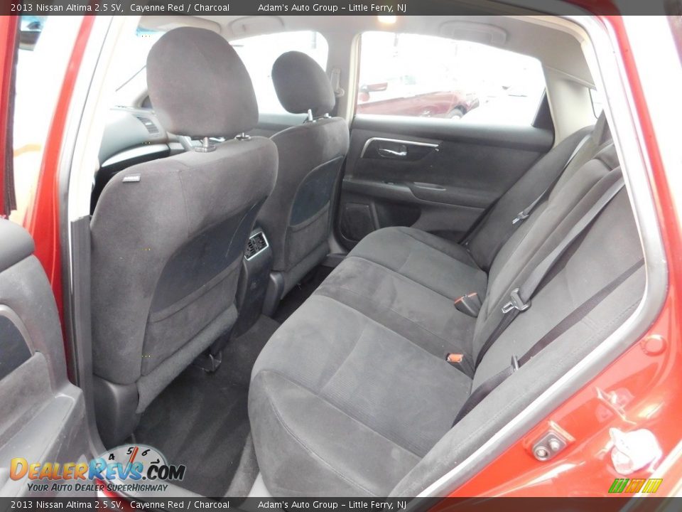 2013 Nissan Altima 2.5 SV Cayenne Red / Charcoal Photo #22