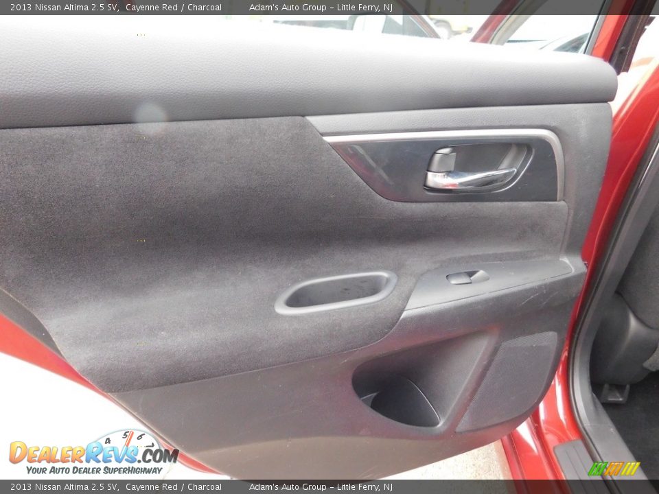 2013 Nissan Altima 2.5 SV Cayenne Red / Charcoal Photo #24