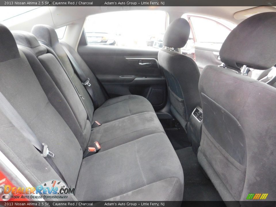 2013 Nissan Altima 2.5 SV Cayenne Red / Charcoal Photo #26