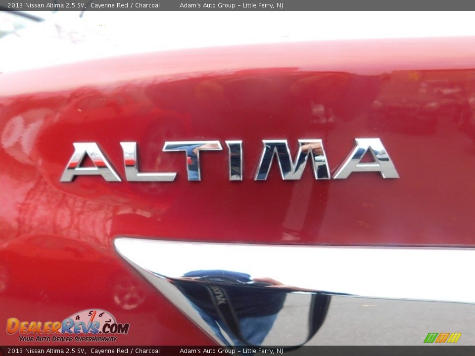 2013 Nissan Altima 2.5 SV Cayenne Red / Charcoal Photo #36