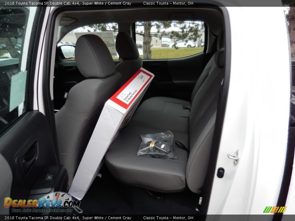 2018 Toyota Tacoma SR Double Cab 4x4 Super White / Cement Gray Photo #5