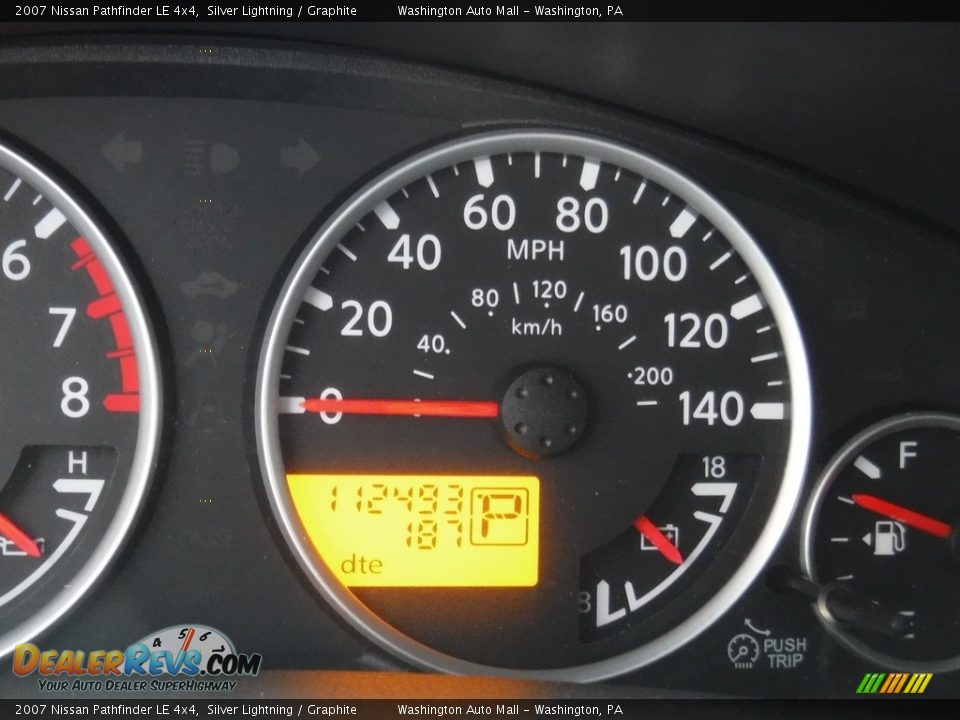 2007 Nissan Pathfinder LE 4x4 Silver Lightning / Graphite Photo #30
