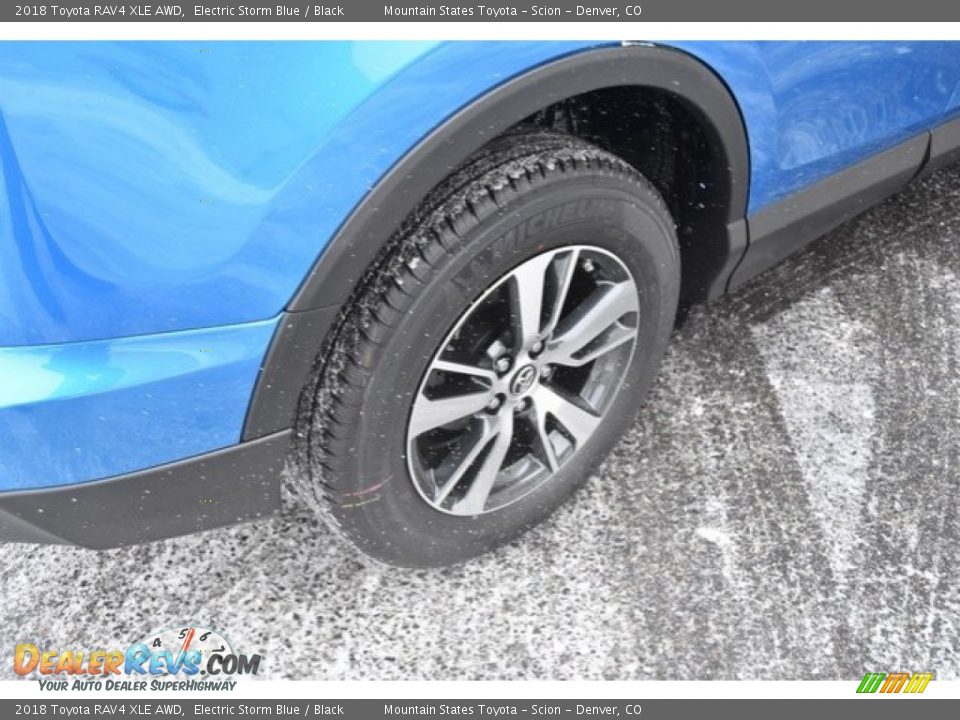 2018 Toyota RAV4 XLE AWD Electric Storm Blue / Black Photo #9