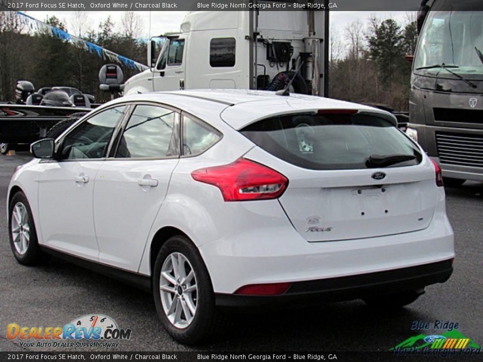 2017 Ford Focus SE Hatch Oxford White / Charcoal Black Photo #3