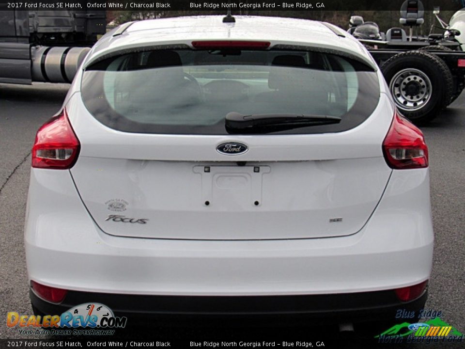 2017 Ford Focus SE Hatch Oxford White / Charcoal Black Photo #4
