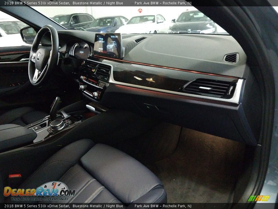 2018 BMW 5 Series 530i xDrive Sedan Bluestone Metallic / Night Blue Photo #13