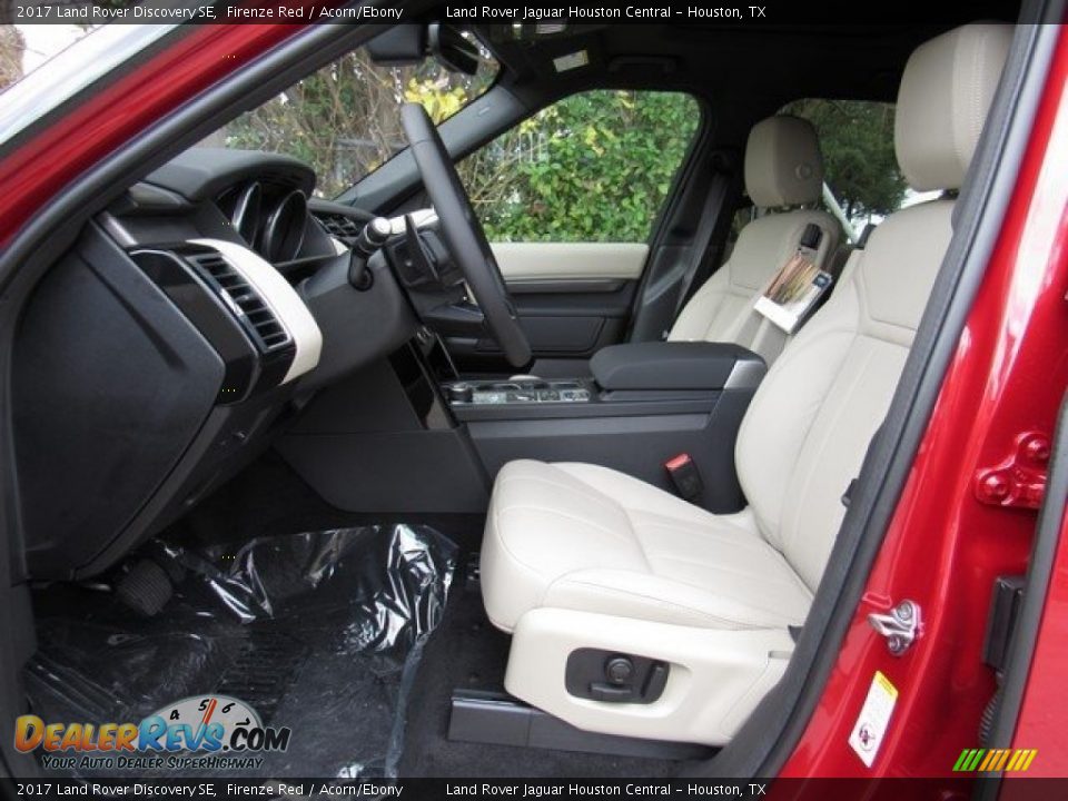 Front Seat of 2017 Land Rover Discovery SE Photo #3