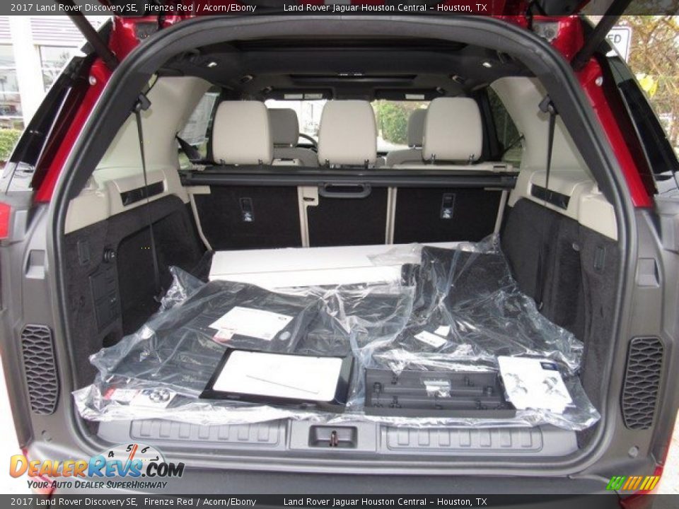 2017 Land Rover Discovery SE Firenze Red / Acorn/Ebony Photo #16