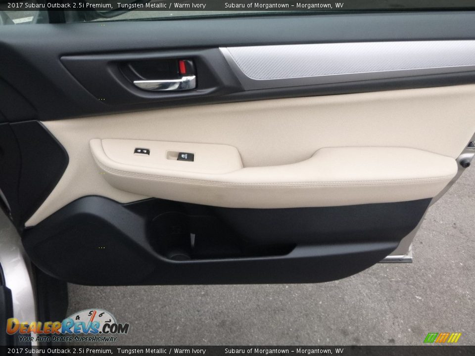 2017 Subaru Outback 2.5i Premium Tungsten Metallic / Warm Ivory Photo #13