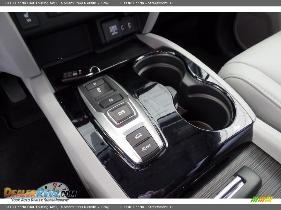2018 Honda Pilot Touring AWD Modern Steel Metallic / Gray Photo #15