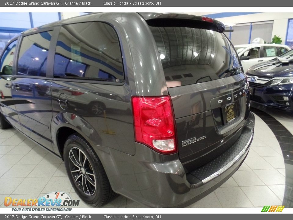 2017 Dodge Grand Caravan GT Granite / Black Photo #7