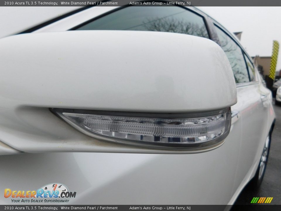2010 Acura TL 3.5 Technology White Diamond Pearl / Parchment Photo #4