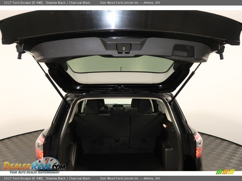 2017 Ford Escape SE 4WD Shadow Black / Charcoal Black Photo #22