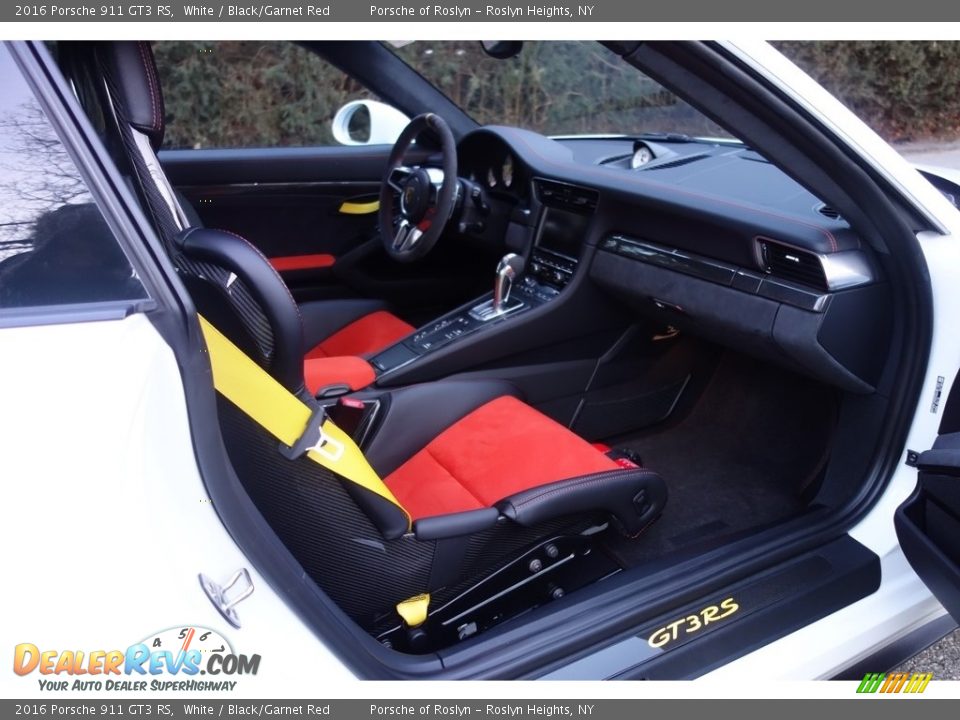 Front Seat of 2016 Porsche 911 GT3 RS Photo #15